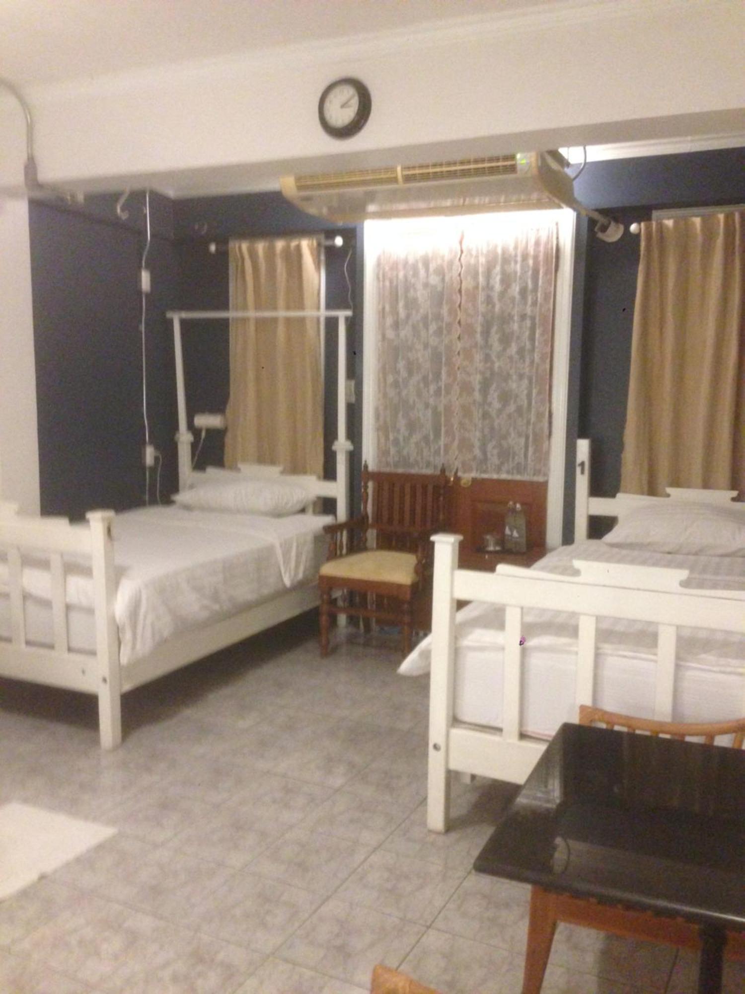 Bed In Town Pansiyon Chiang Mai Dış mekan fotoğraf